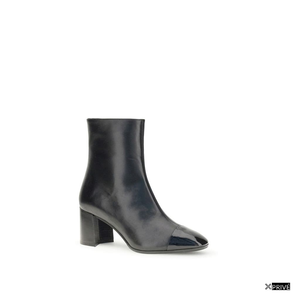 Bottes noires — 2