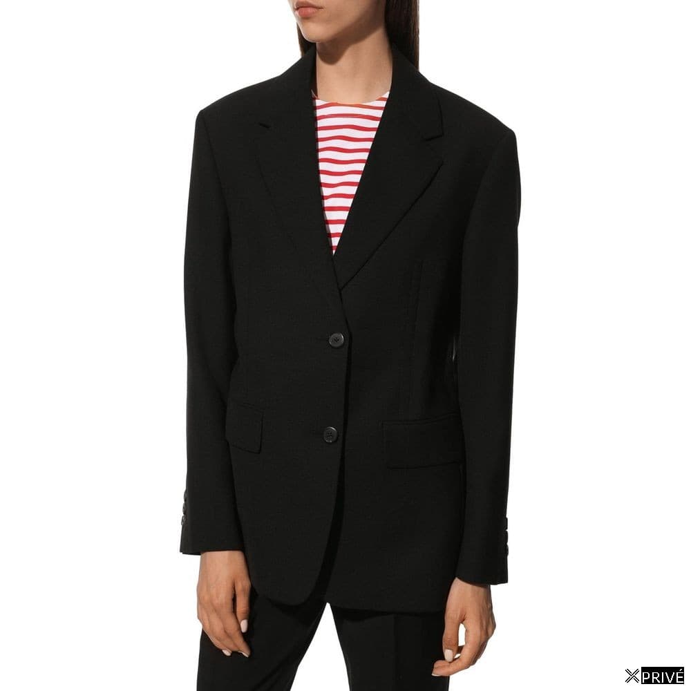 Veste noire — 2