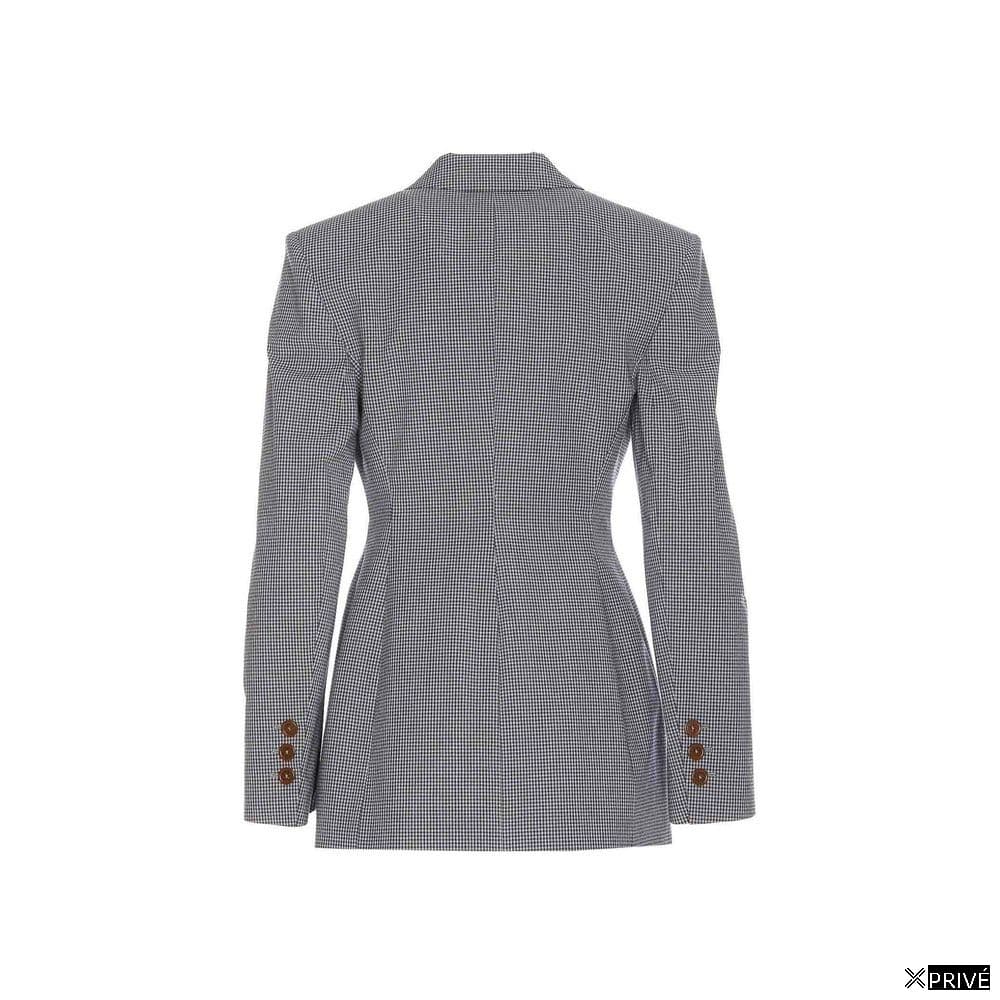 Veste noire — 3