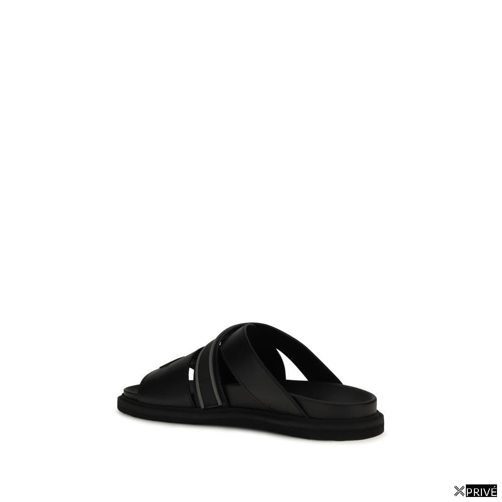 Sandales noires — 3