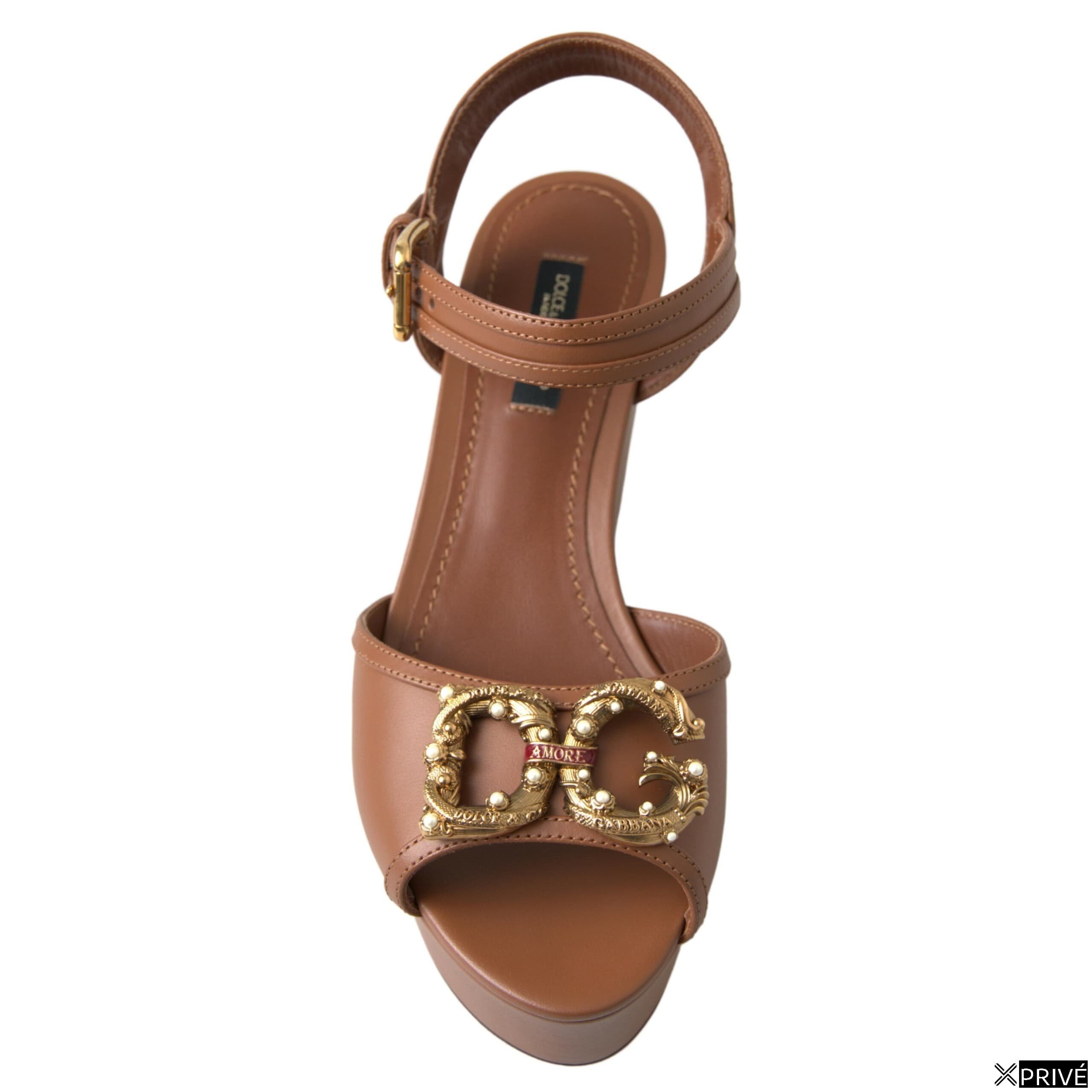 Sandales brunes — 4