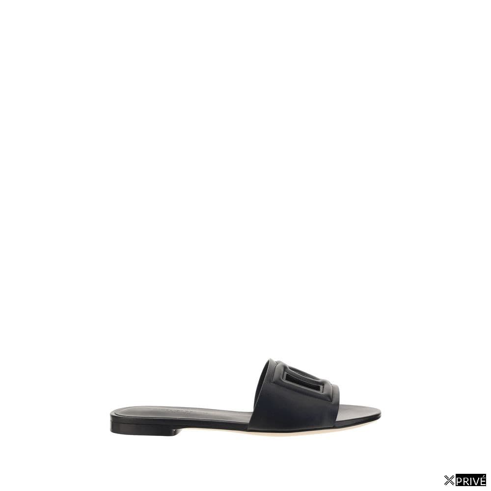 Sandales noires — 1
