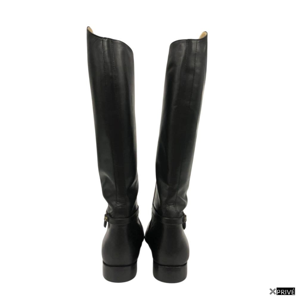 Bottes noires — 5