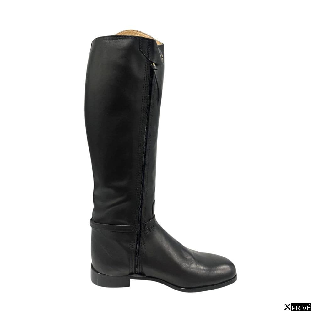 Bottes noires — 4