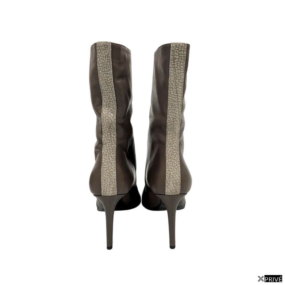 Bottes brunes — 4