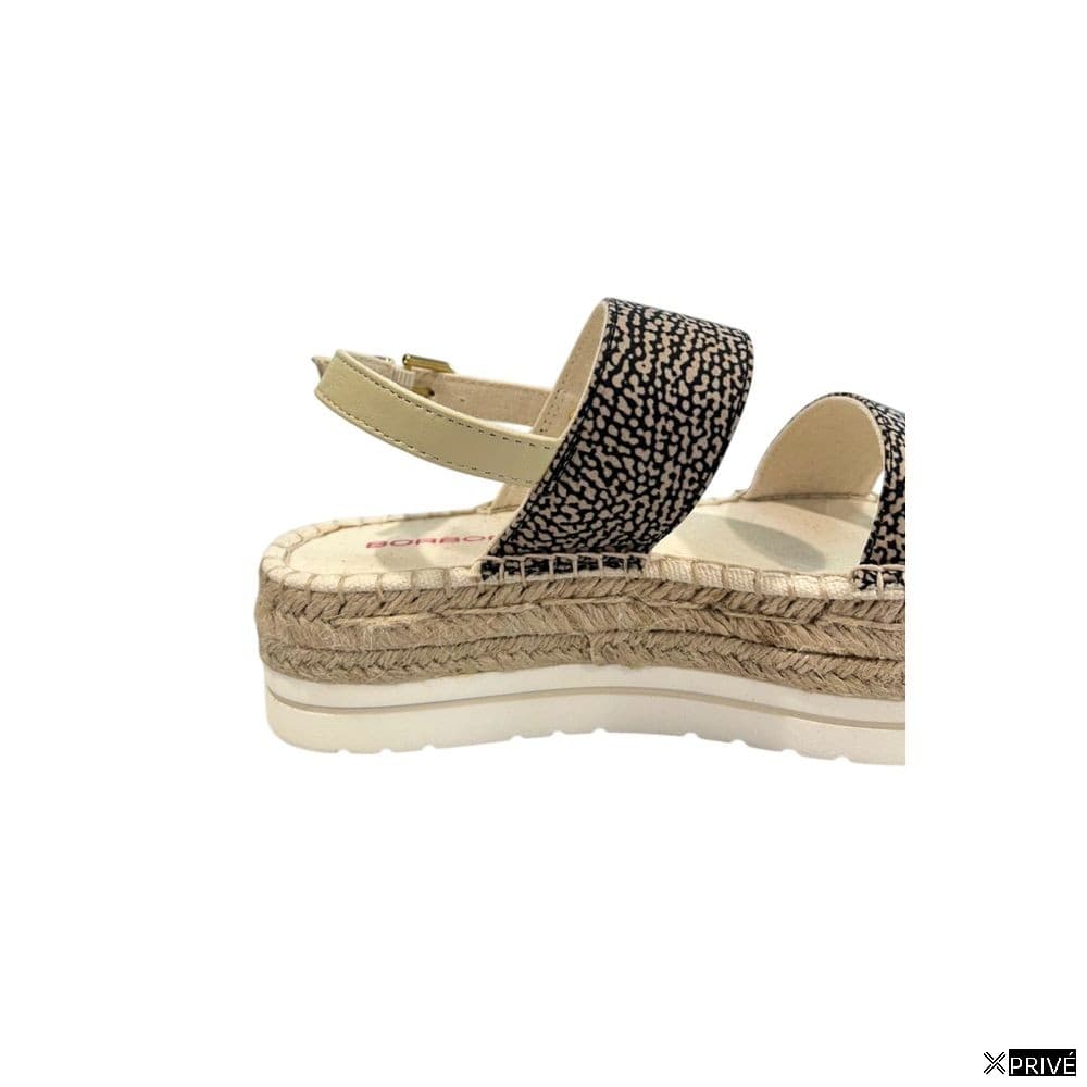 Sandales beiges en Tissu — 4