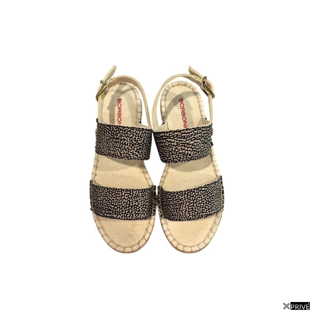 Sandales beiges en Tissu — 2