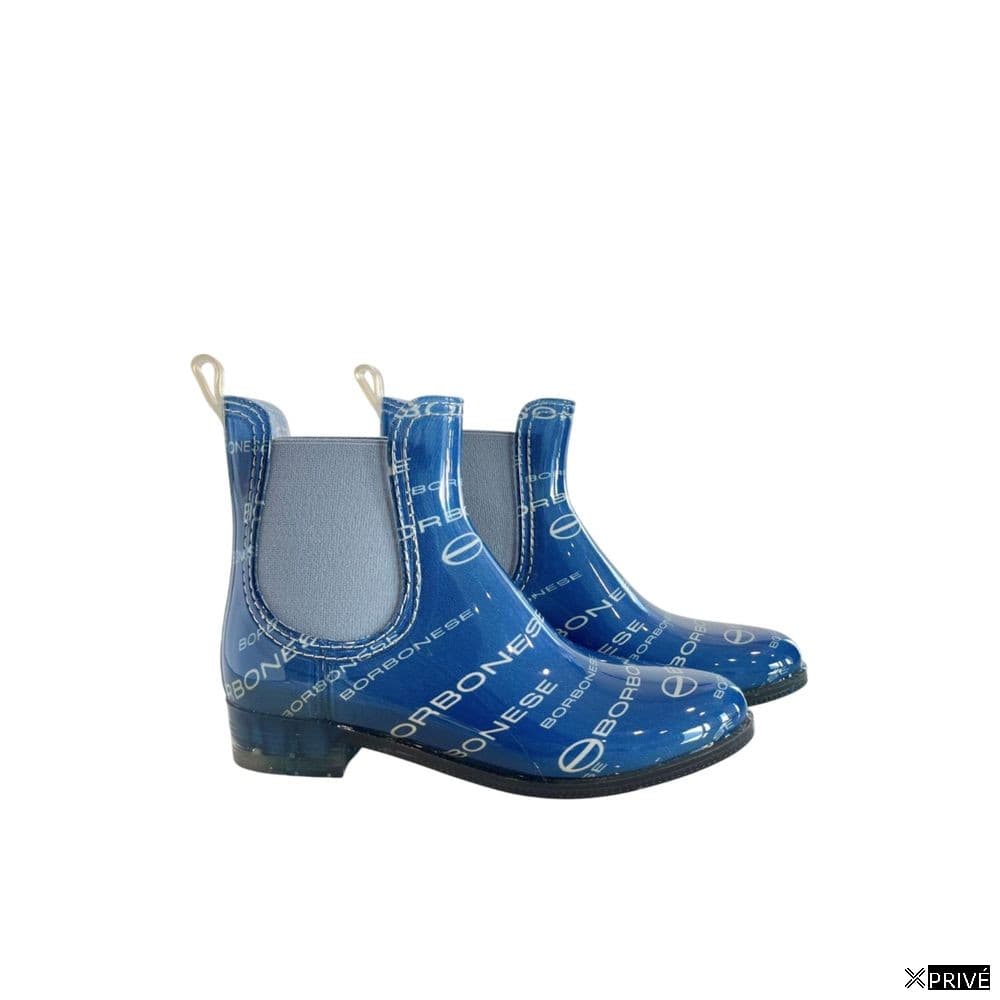 Bottes bleues — 3