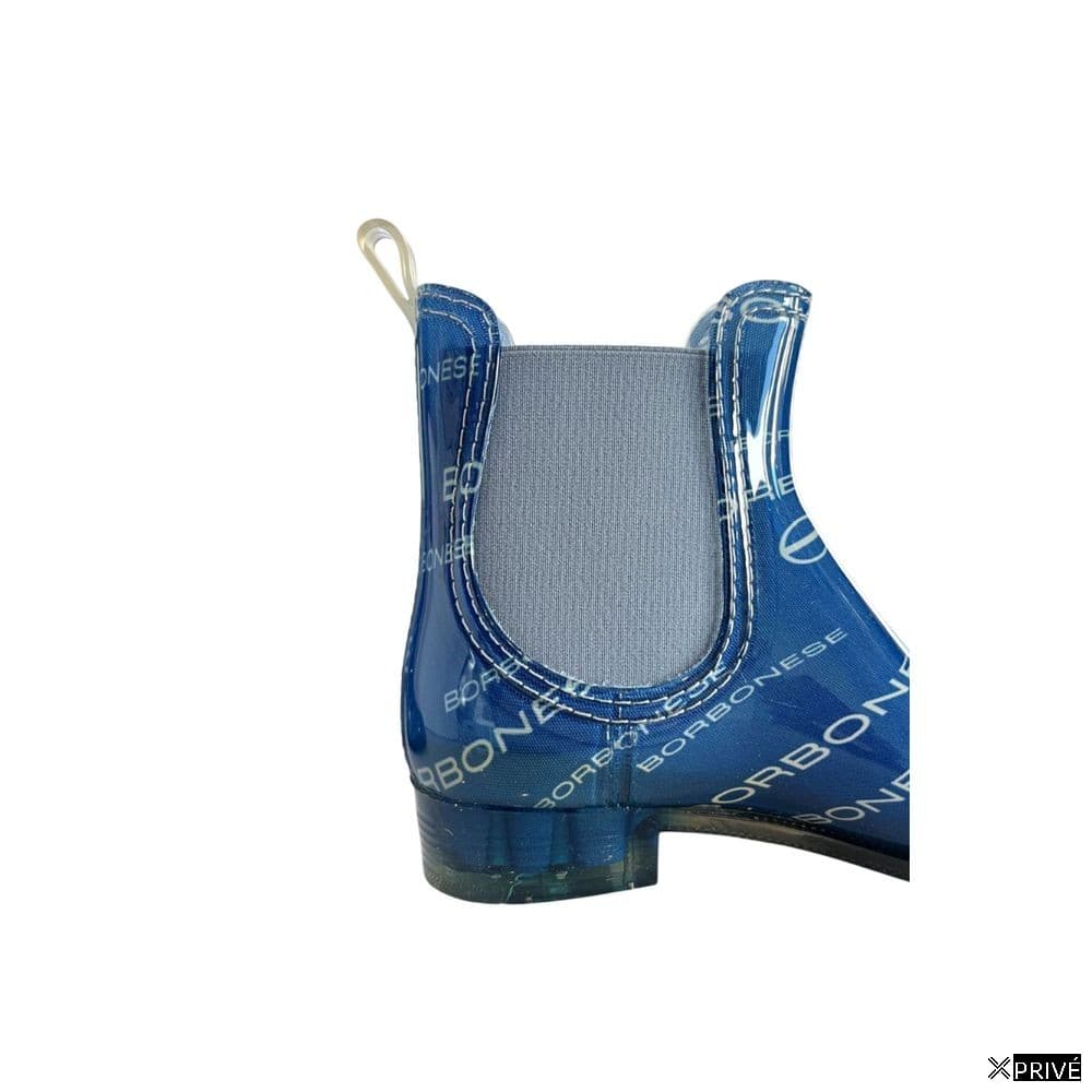 Bottes bleues — 4