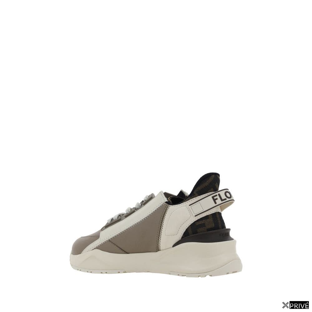 Chaussures de sport brunes — 3
