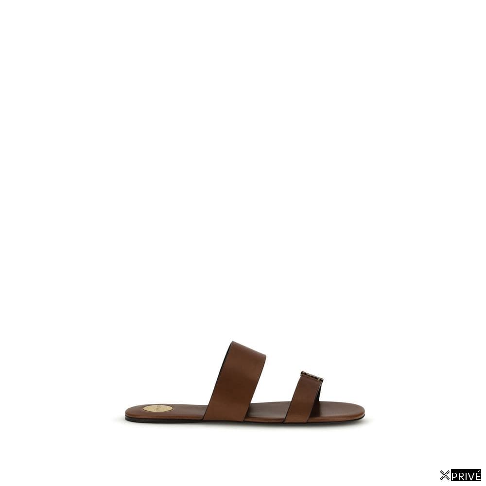Sandales brunes — 1