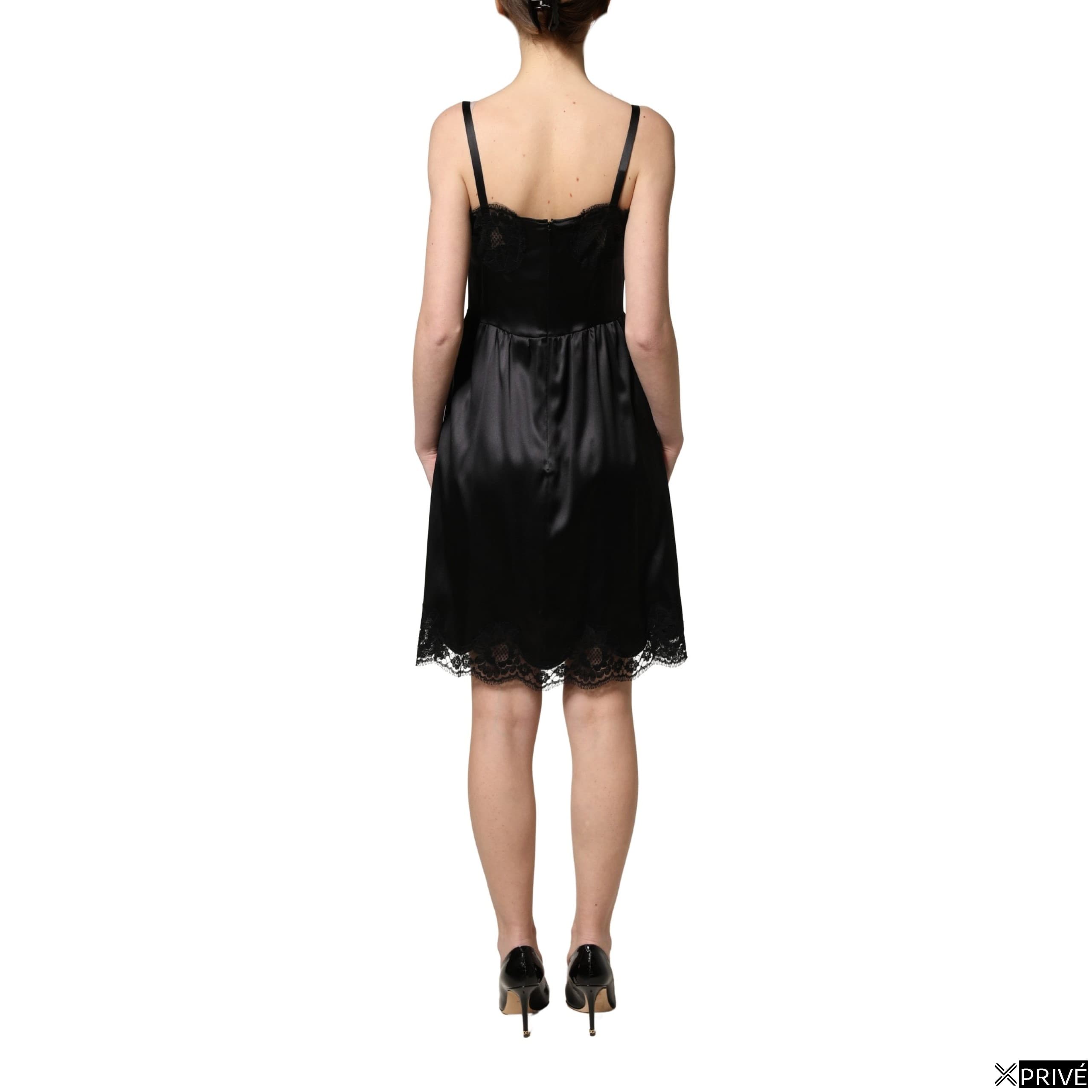 Robe noire — 4