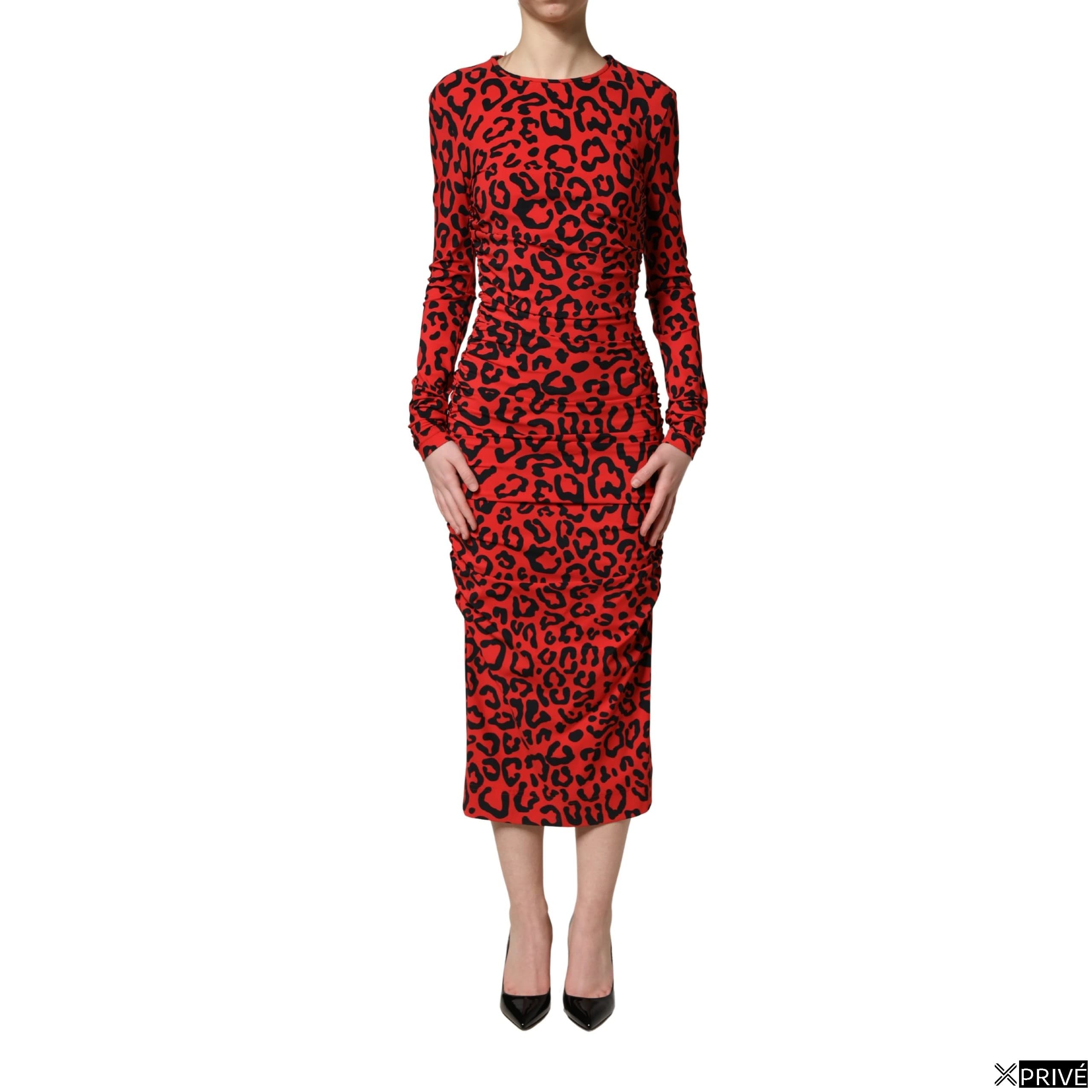 Robe rouge — 1