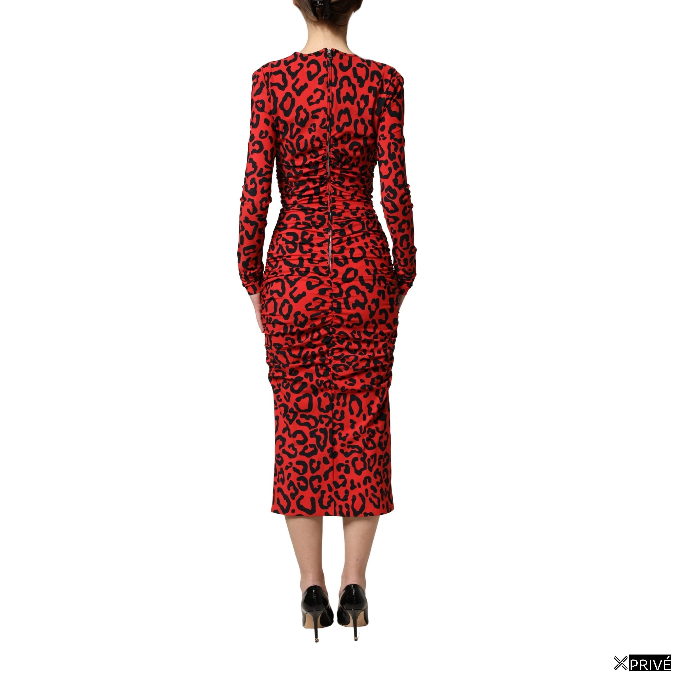 Robe rouge — 4