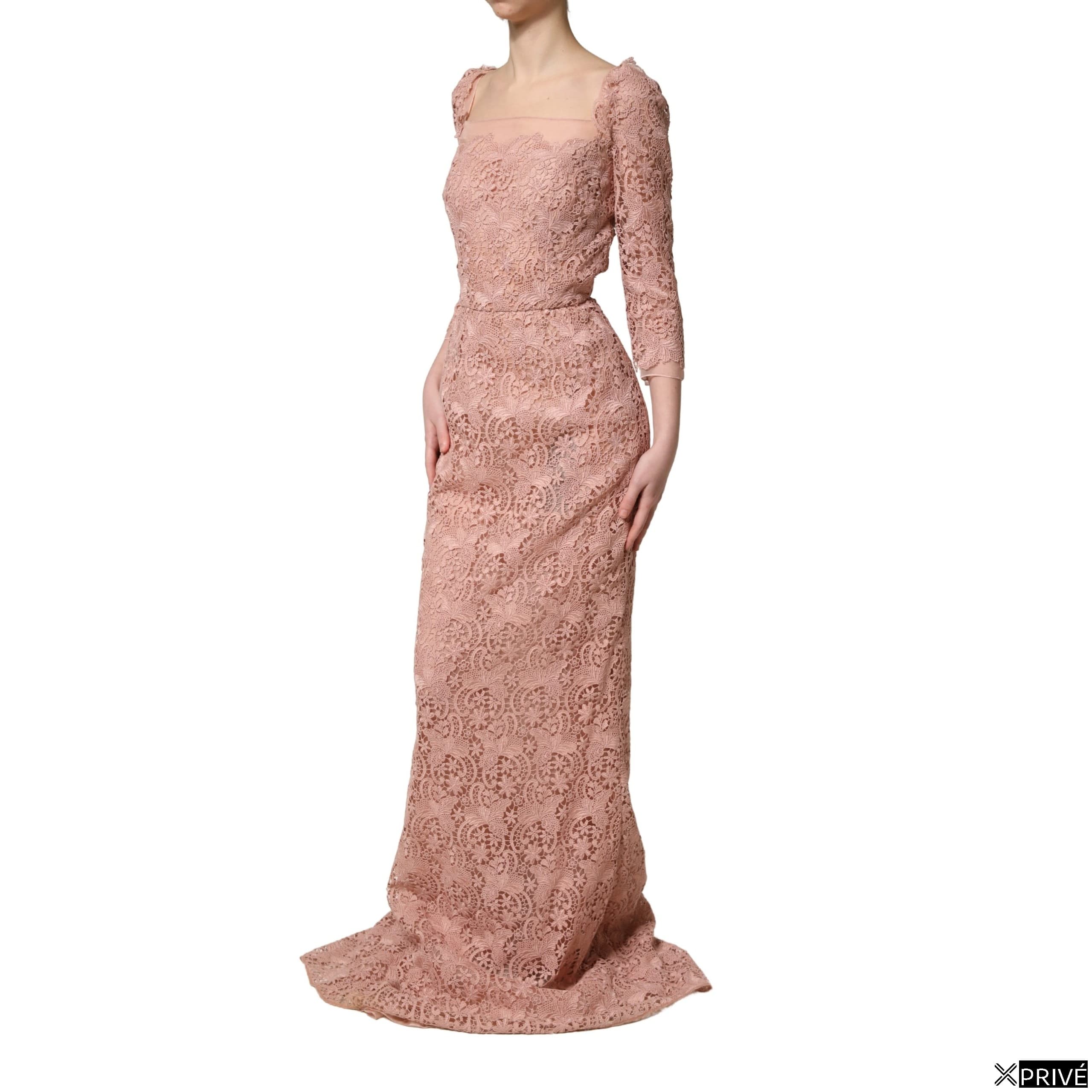 Robe rose — 3