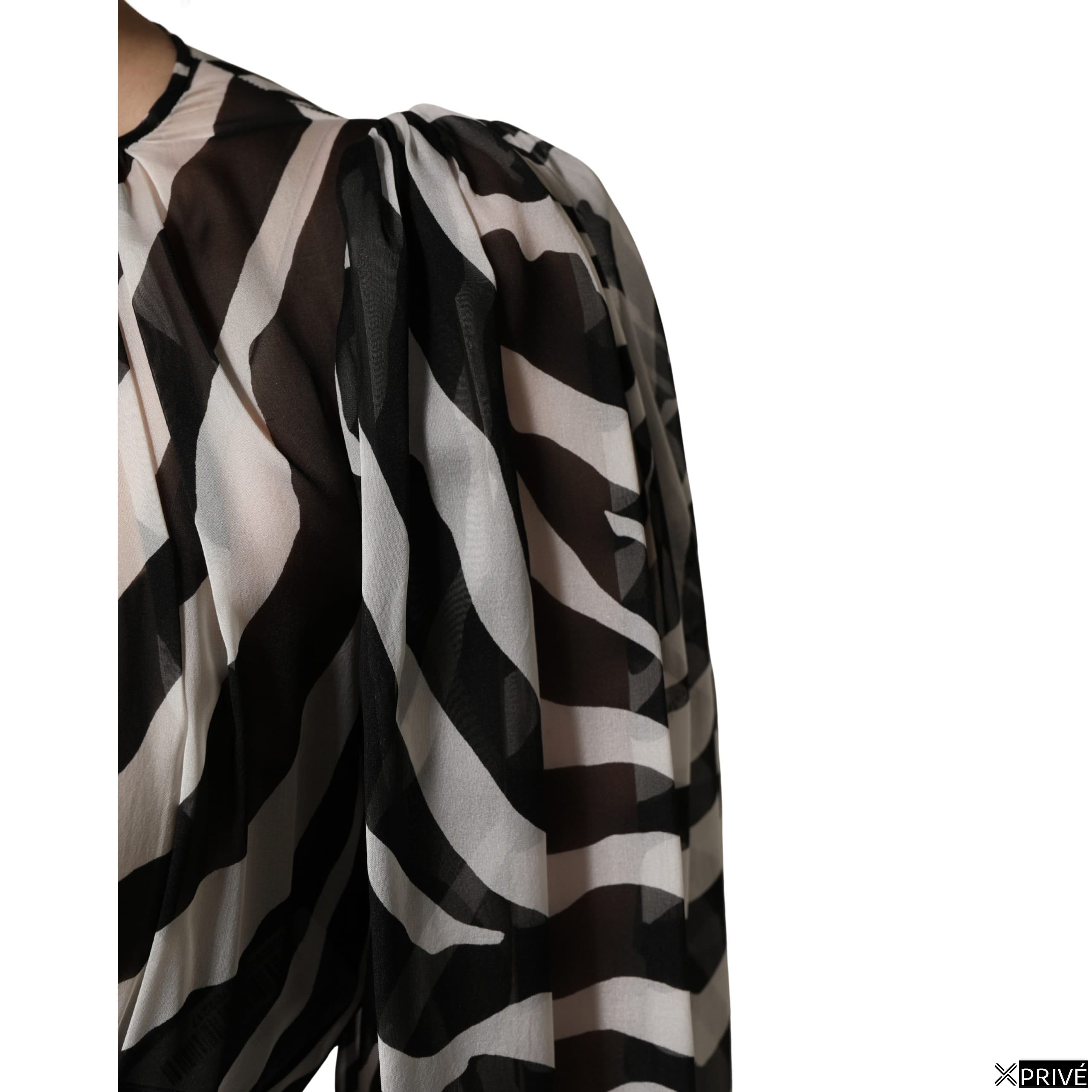 Robe noir et blanc — 6