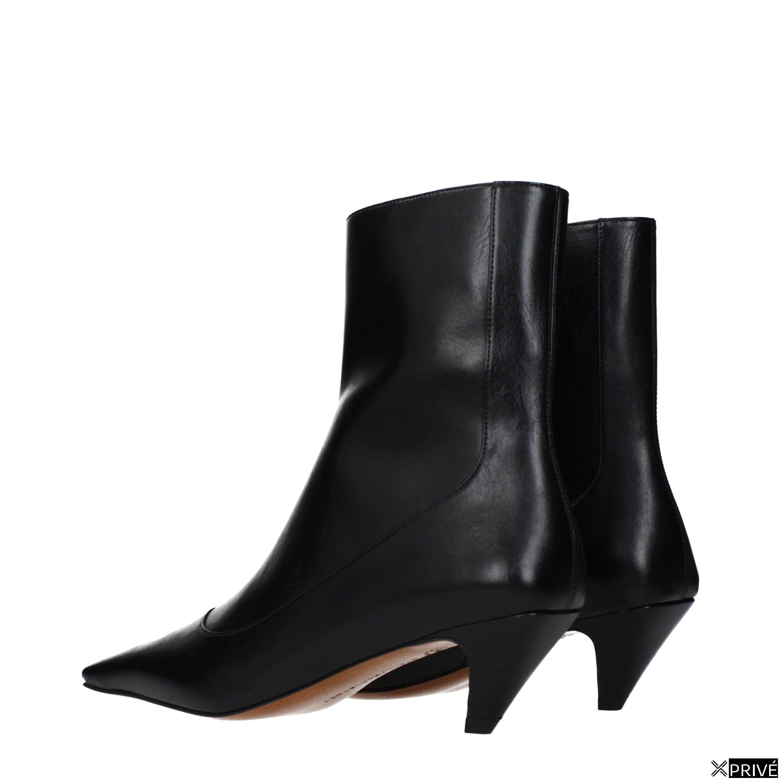 Bottes noires — 4