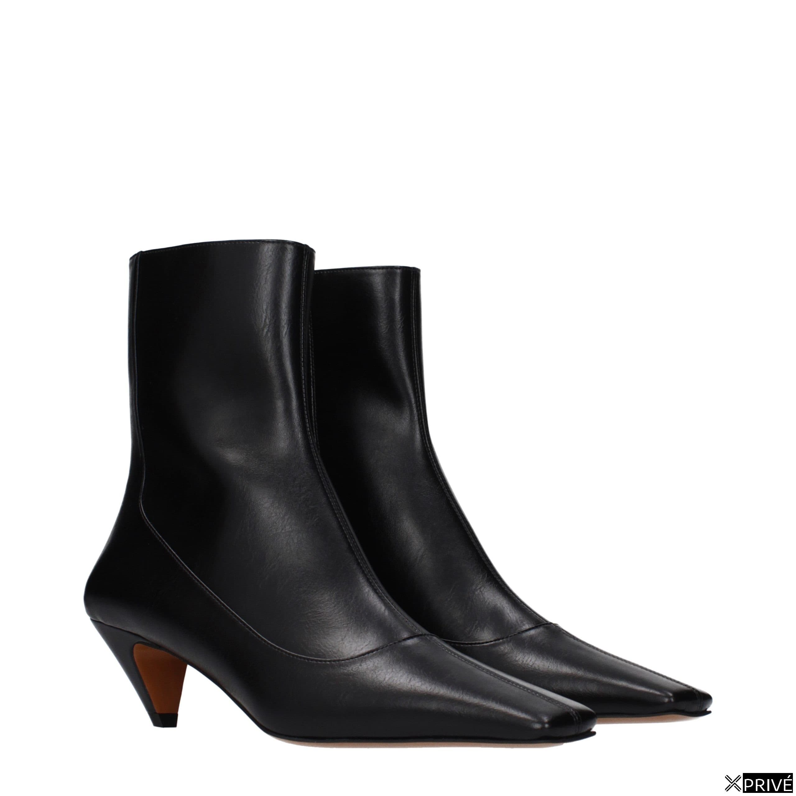 Bottes noires — 2