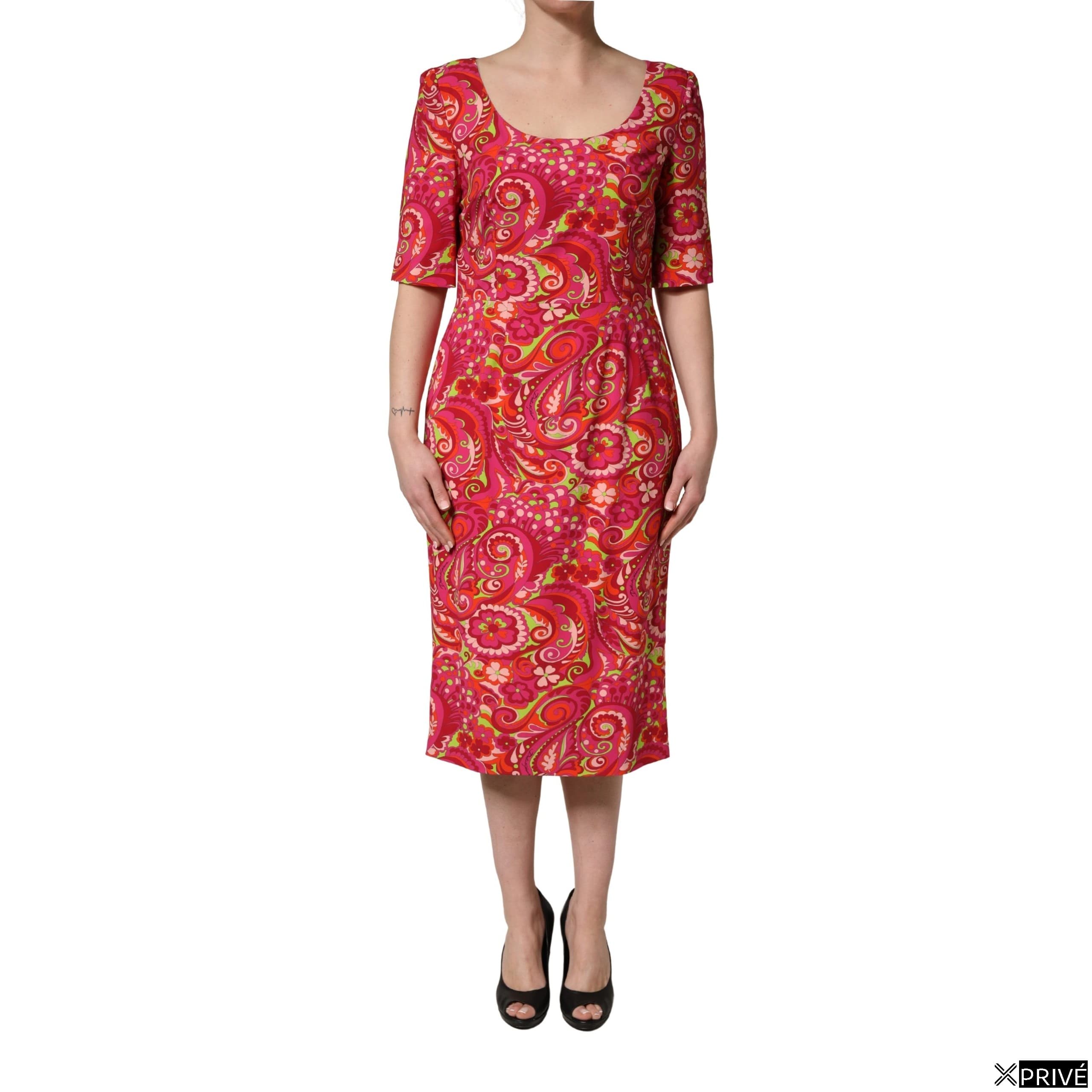 Robe rouge — 1