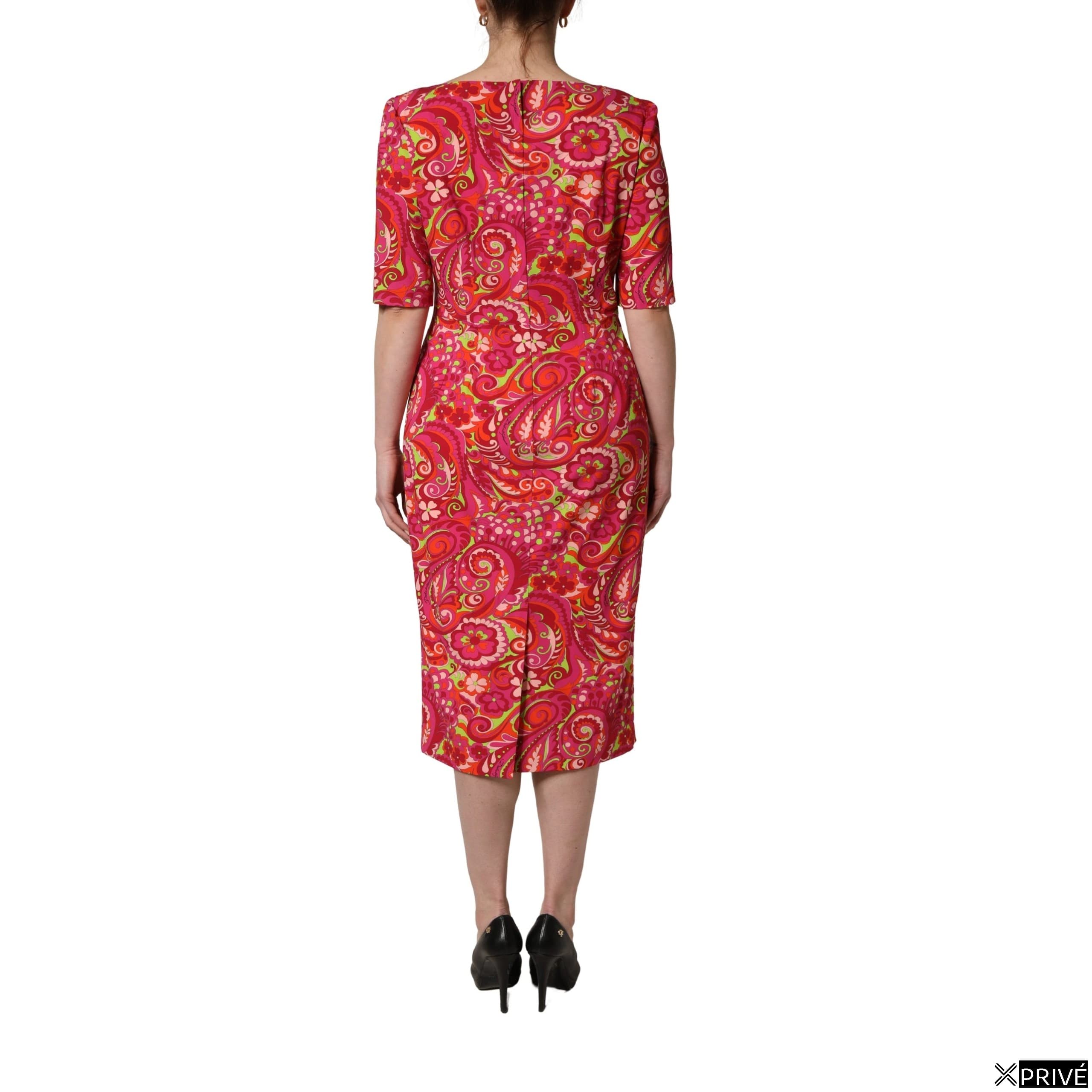 Robe rouge — 4