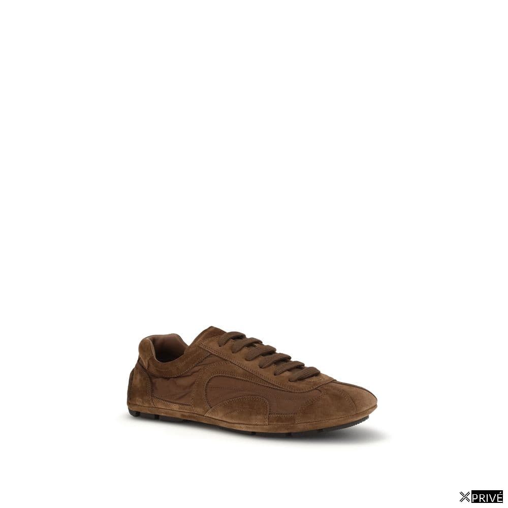 Chaussures de sport brunes — 2