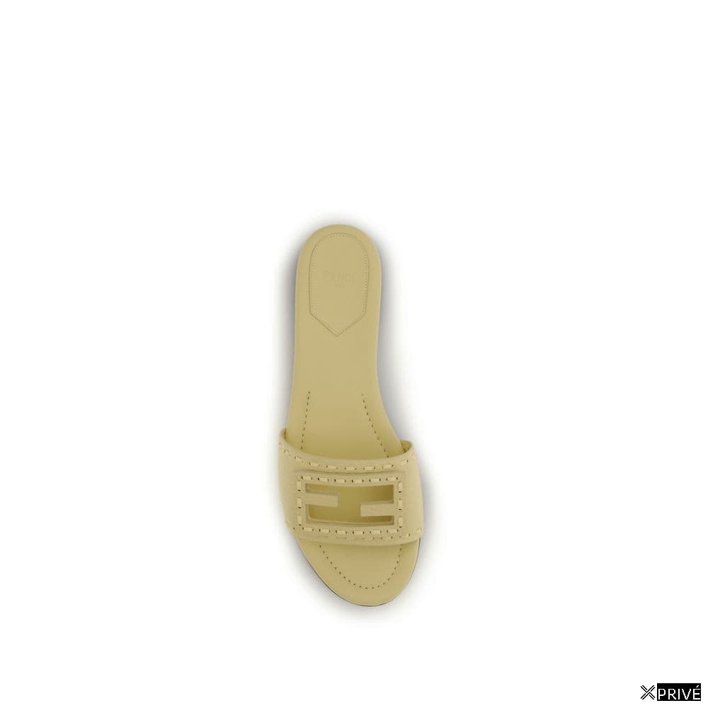 Sandales beiges — 4
