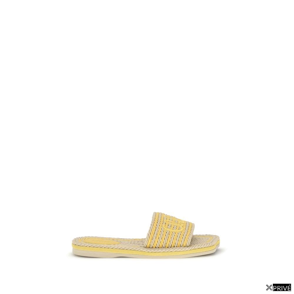 Beige Raffia Sandals — 1
