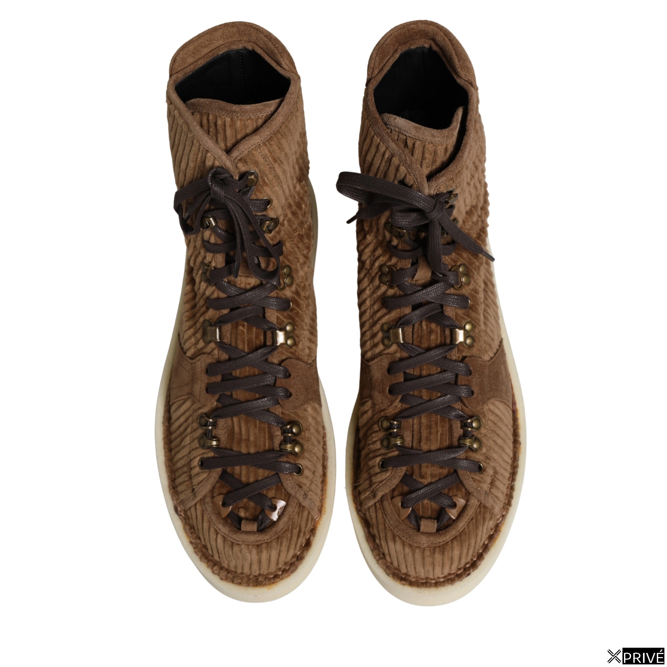 Bottes brunes — 5