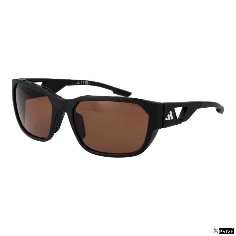 Lunettes de soleil noires — 1