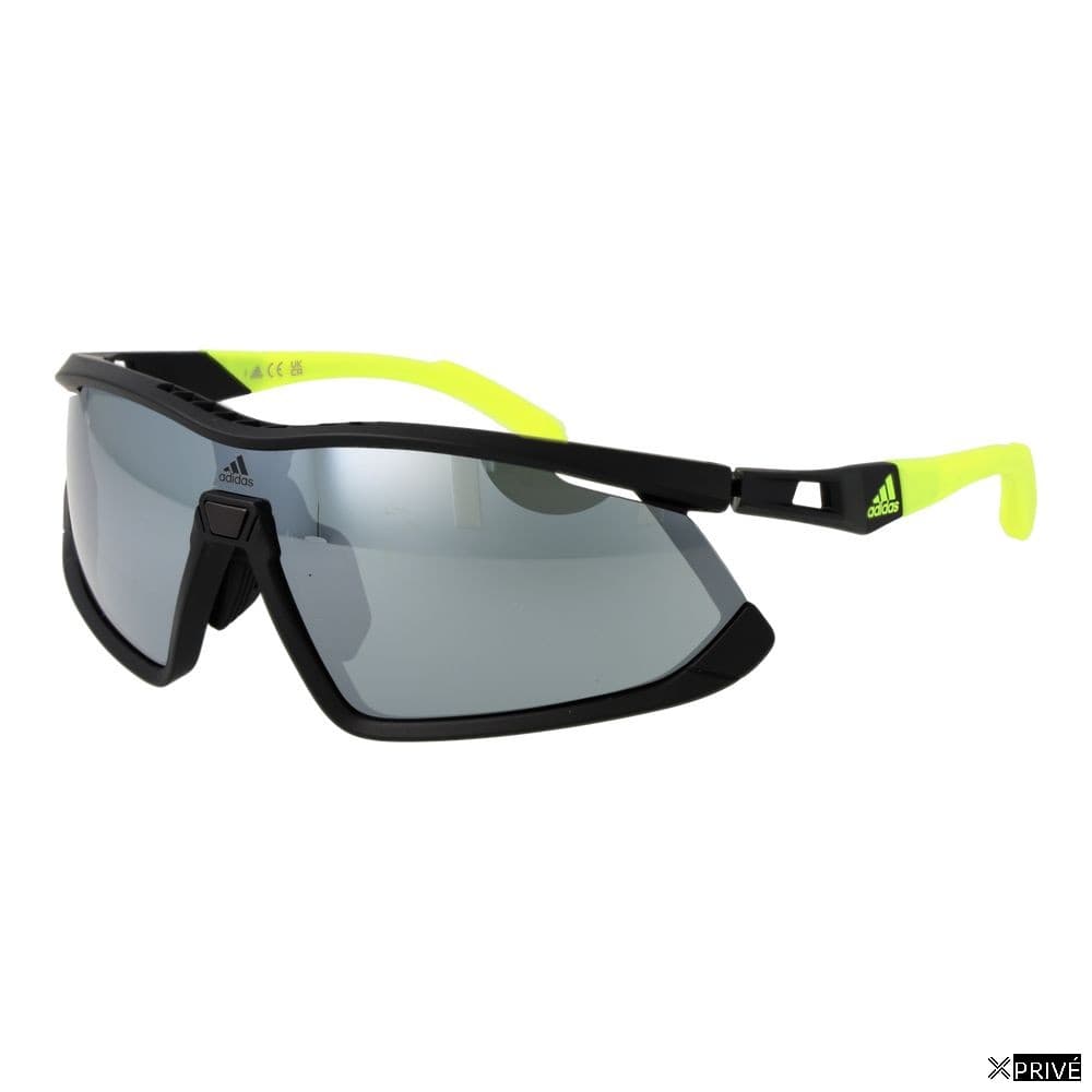 Lunettes de soleil noires — 1