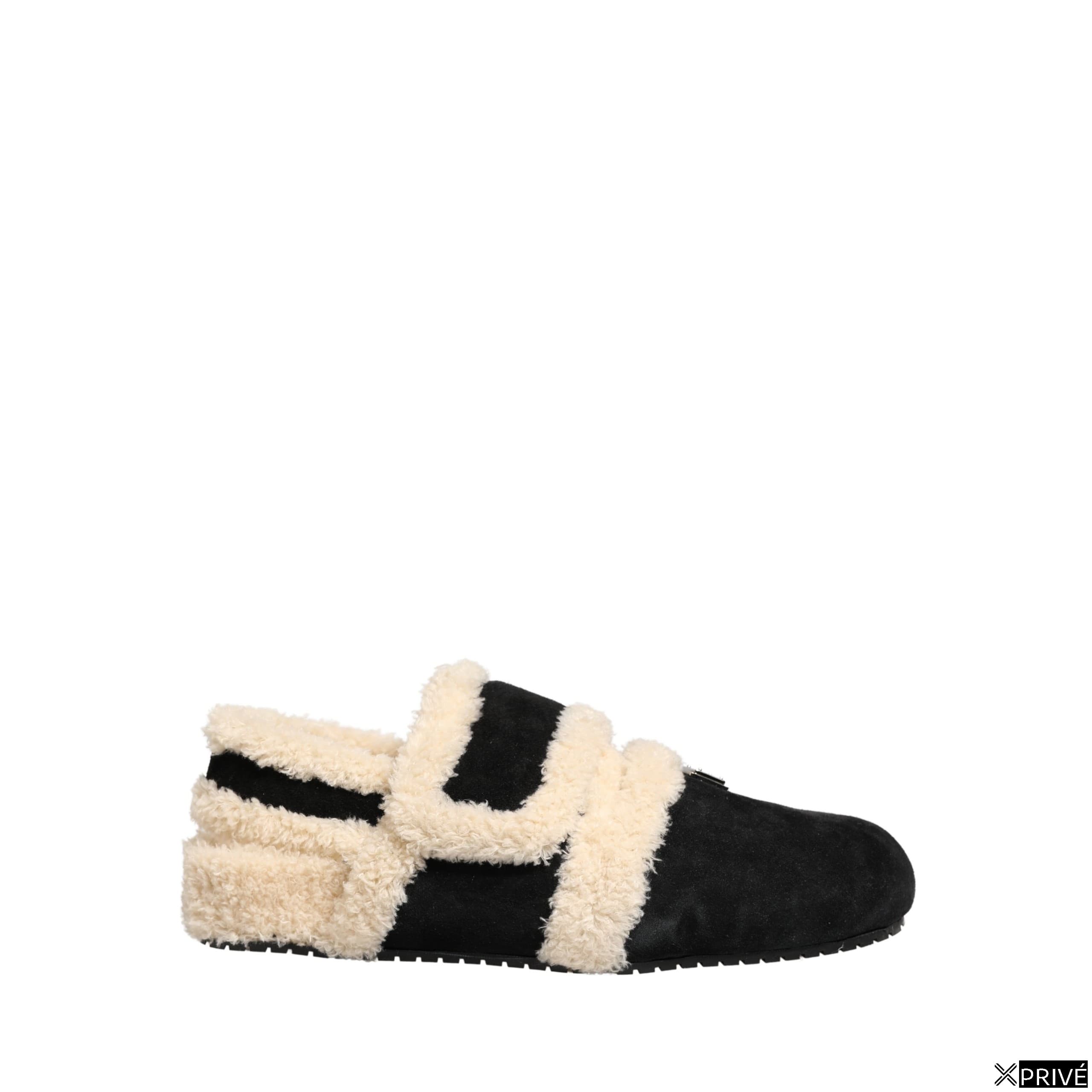 Sandales beiges — 1