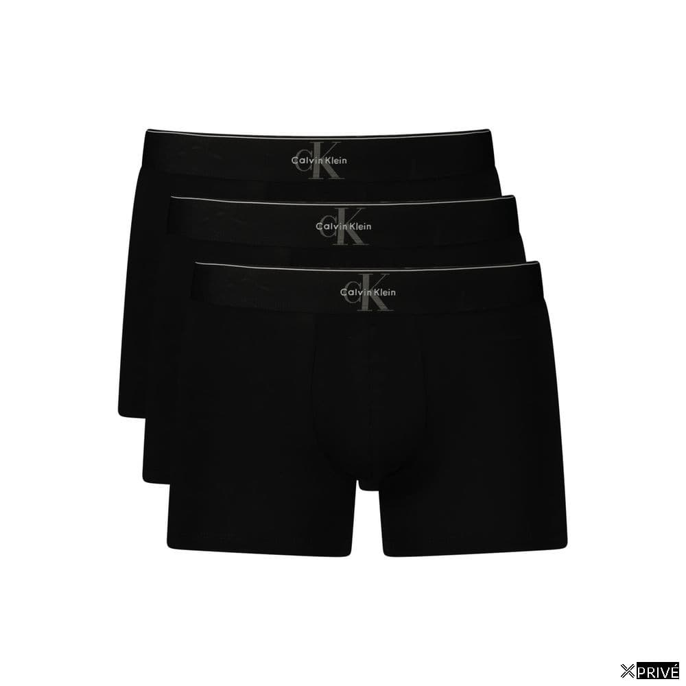 Sous-vêtements noirs — 1