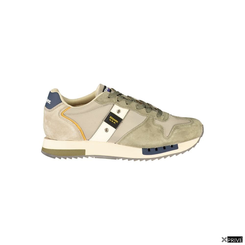 Chaussures de sport vertes — 1