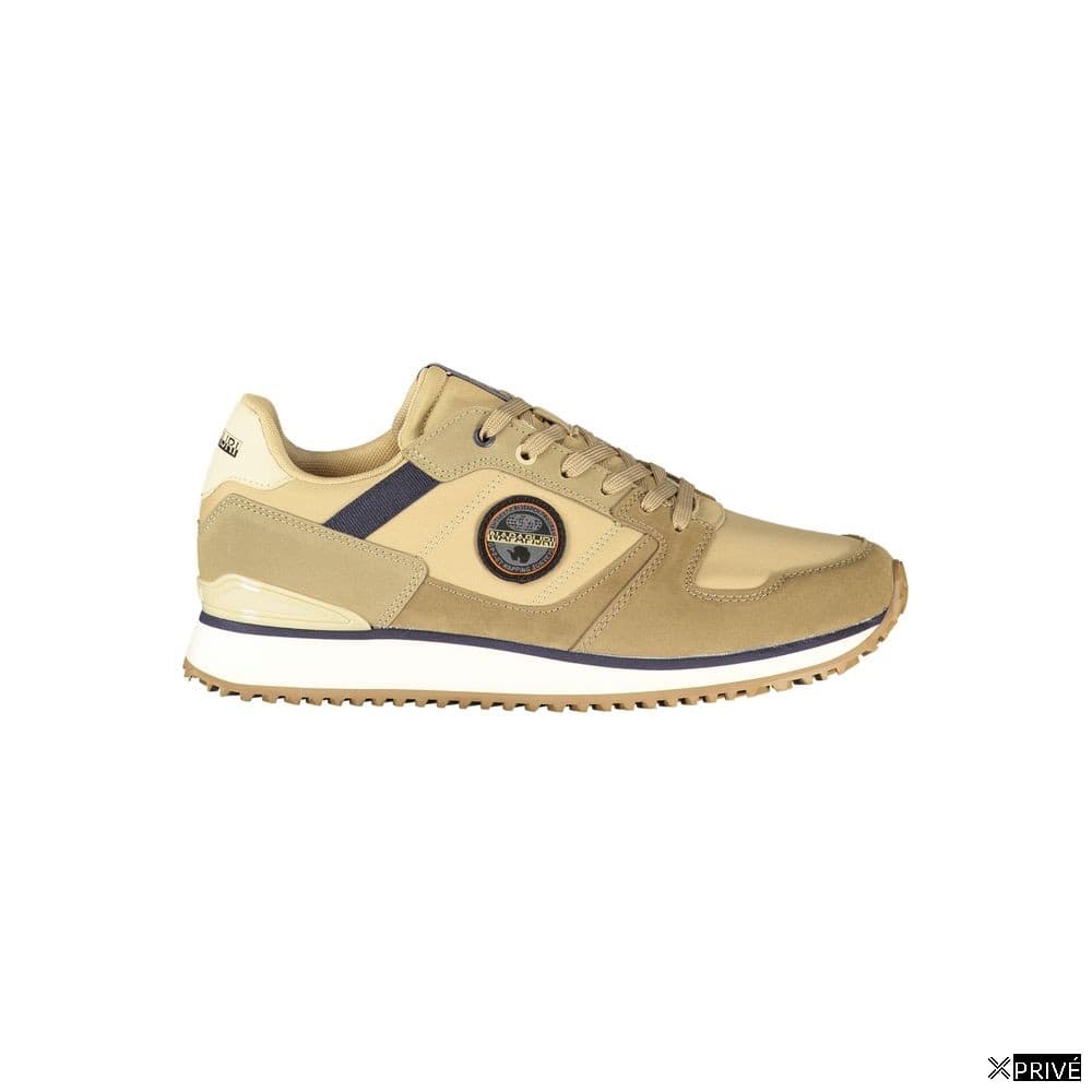 Chaussures de sport brunes — 1