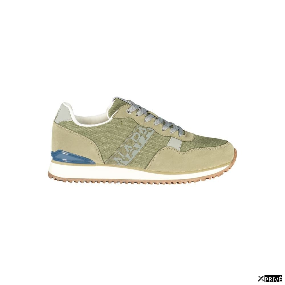Chaussures de sport vertes — 1