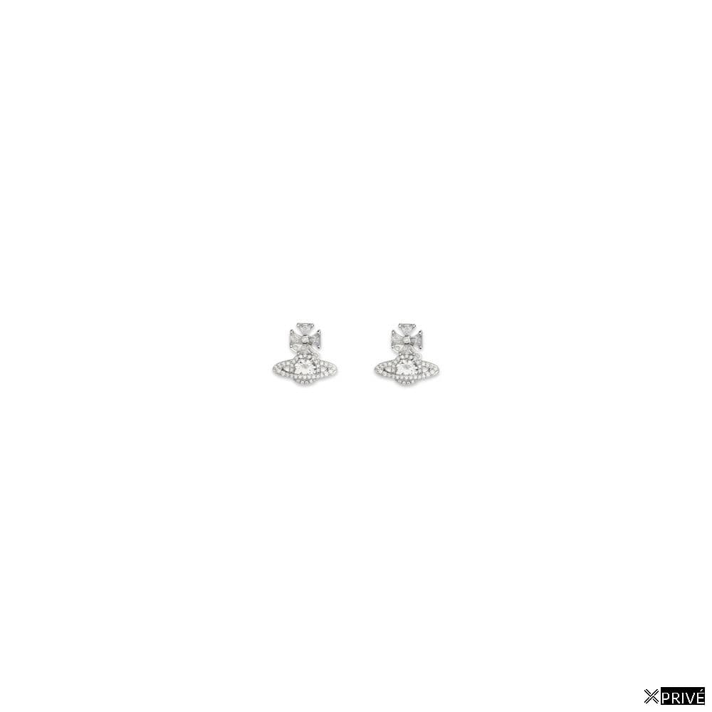Boucle d’oreille argentée — 1