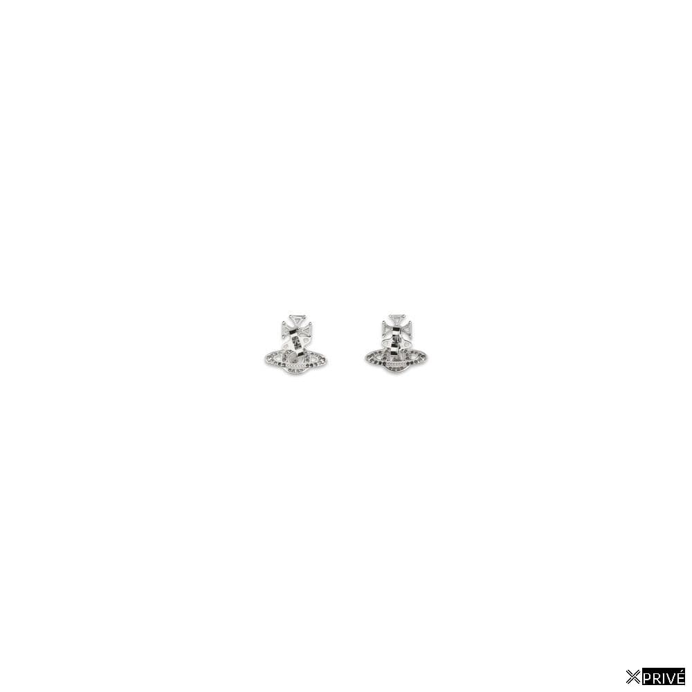 Boucle d’oreille argentée — 2