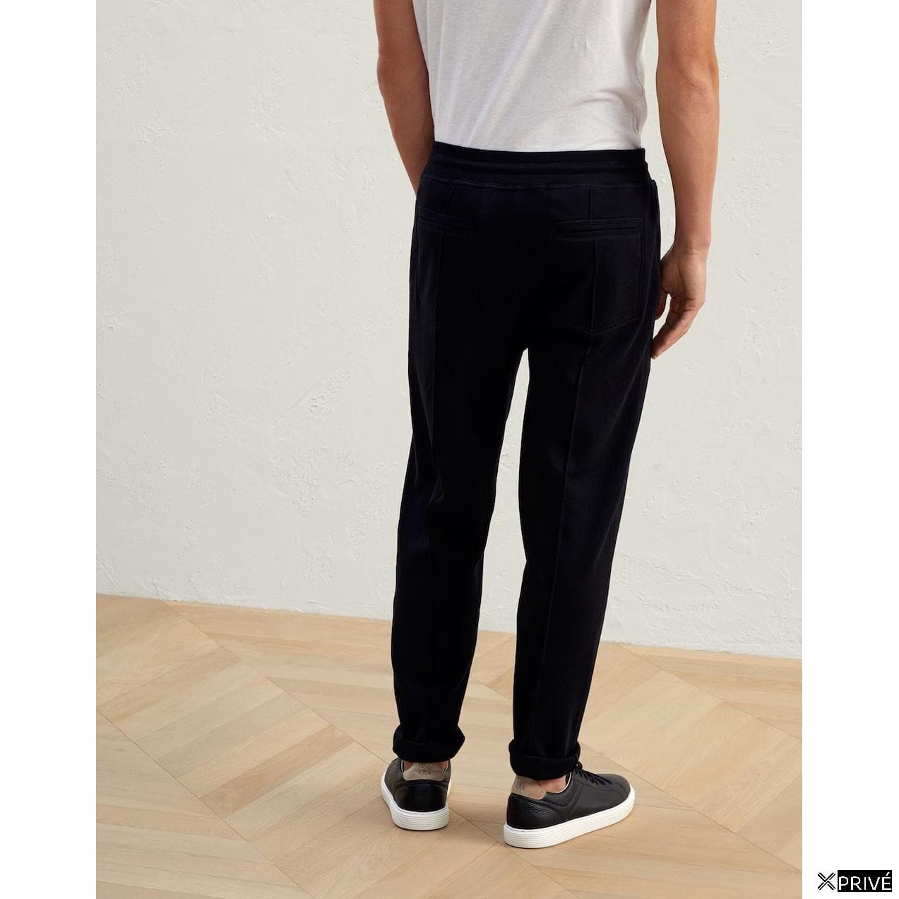 Homme noir — 4