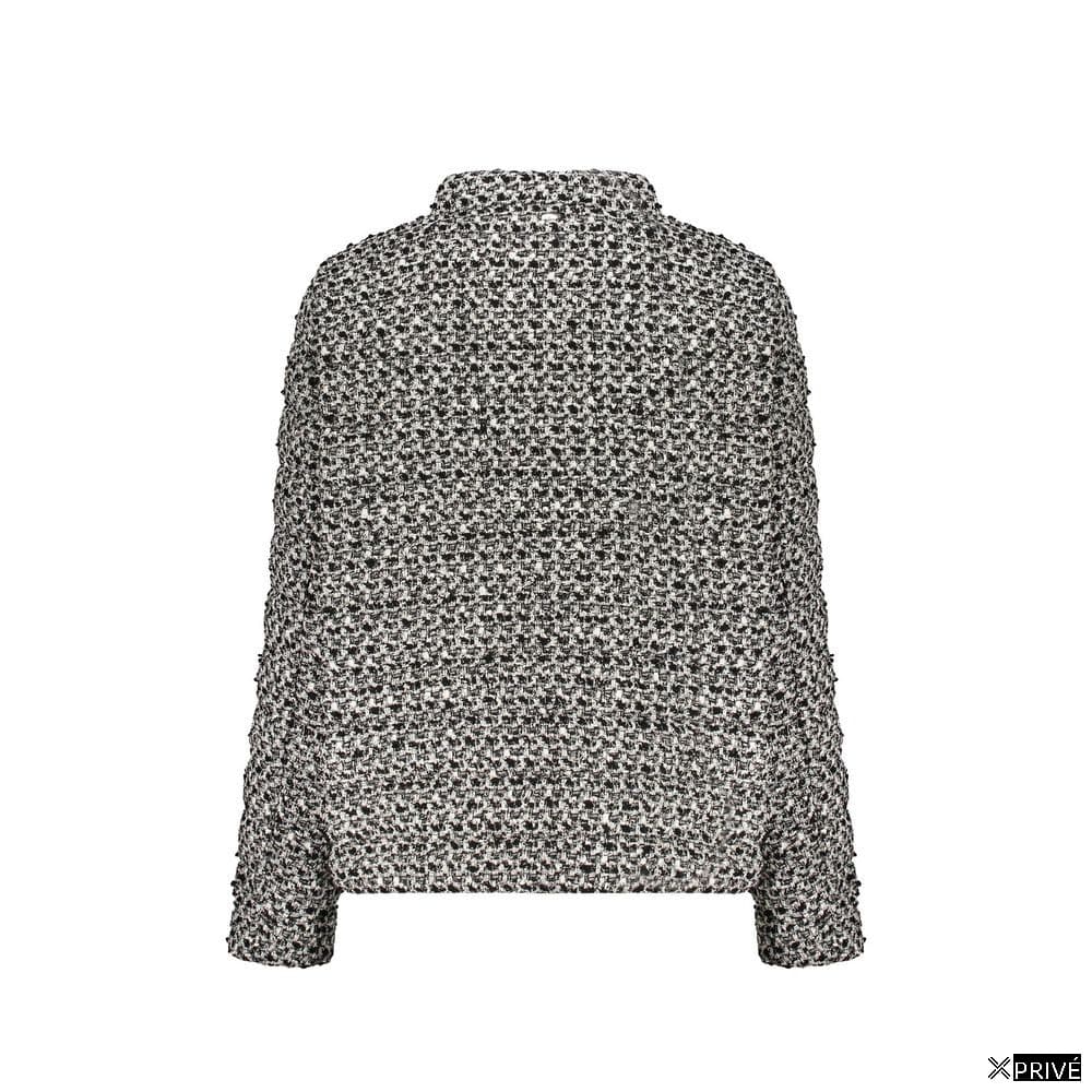 Veste noire — 2