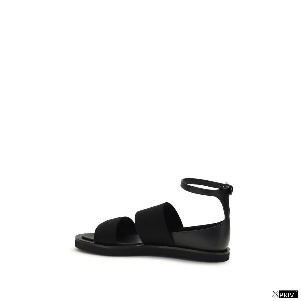 Sandales noires — 3