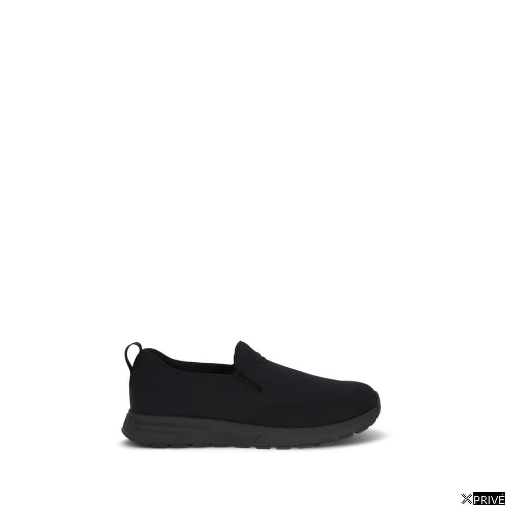 Chaussures de sport noires en Tissu — 1