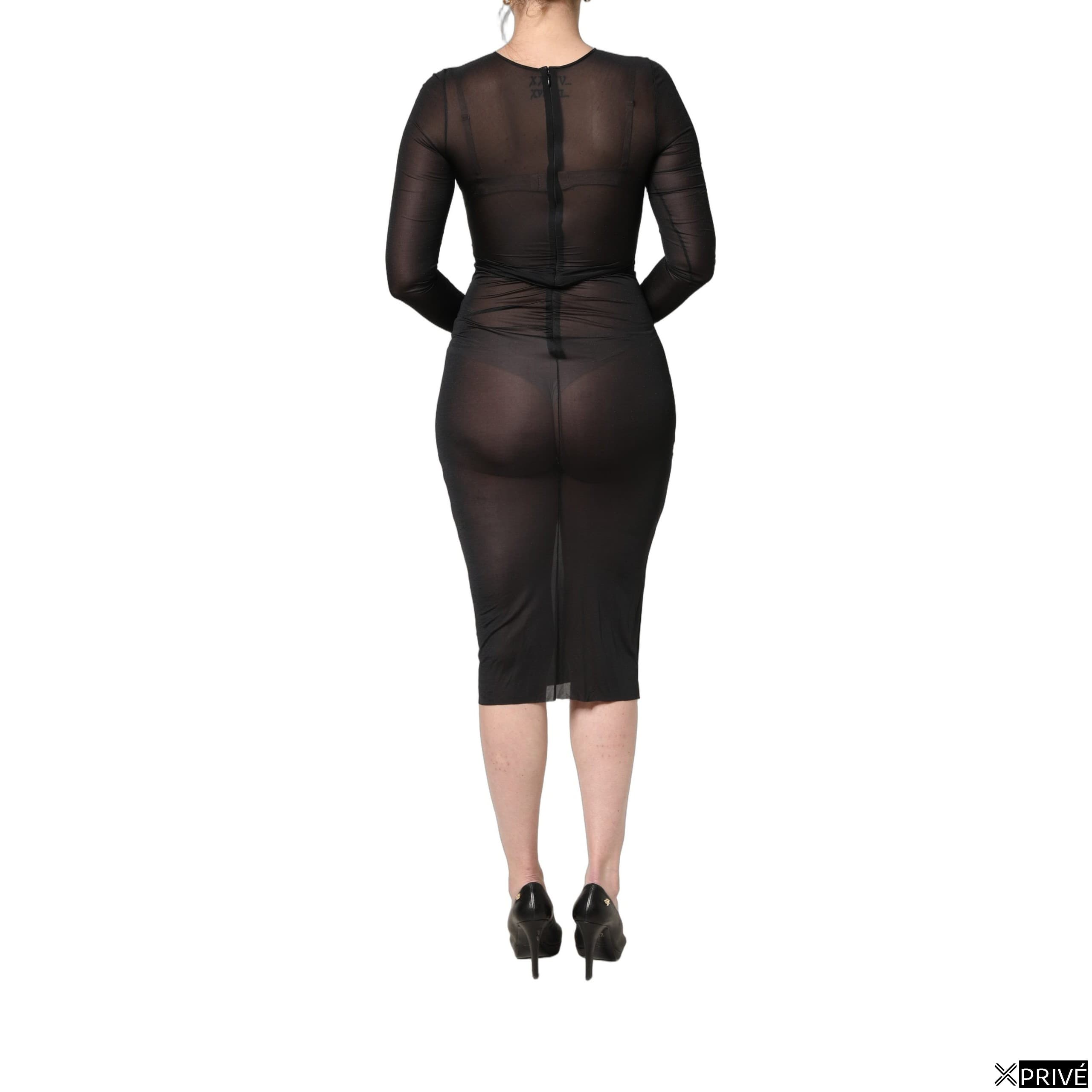 Robe noire — 4