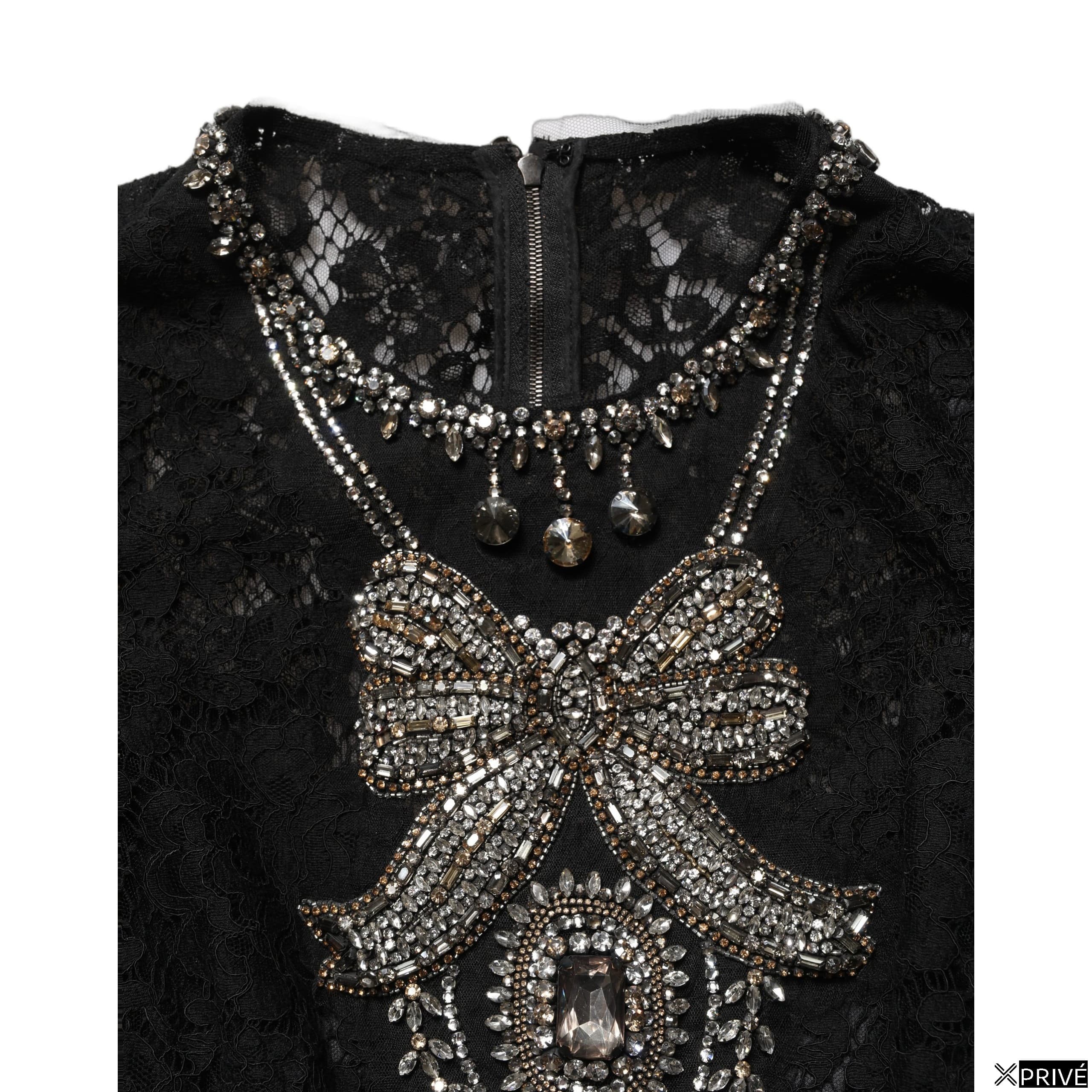 Robe noire — 6