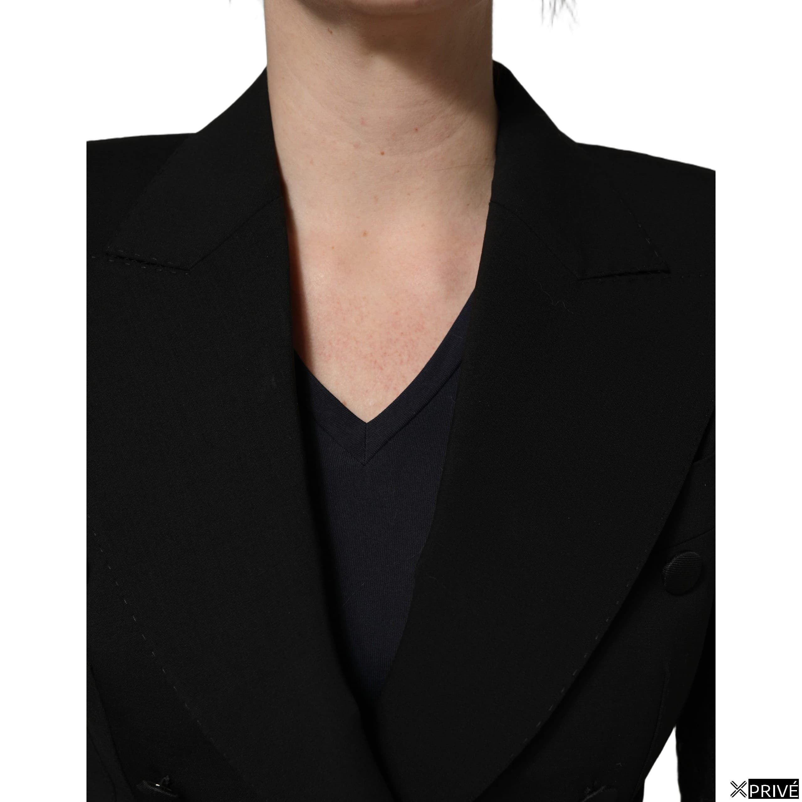 Veste noire — 5