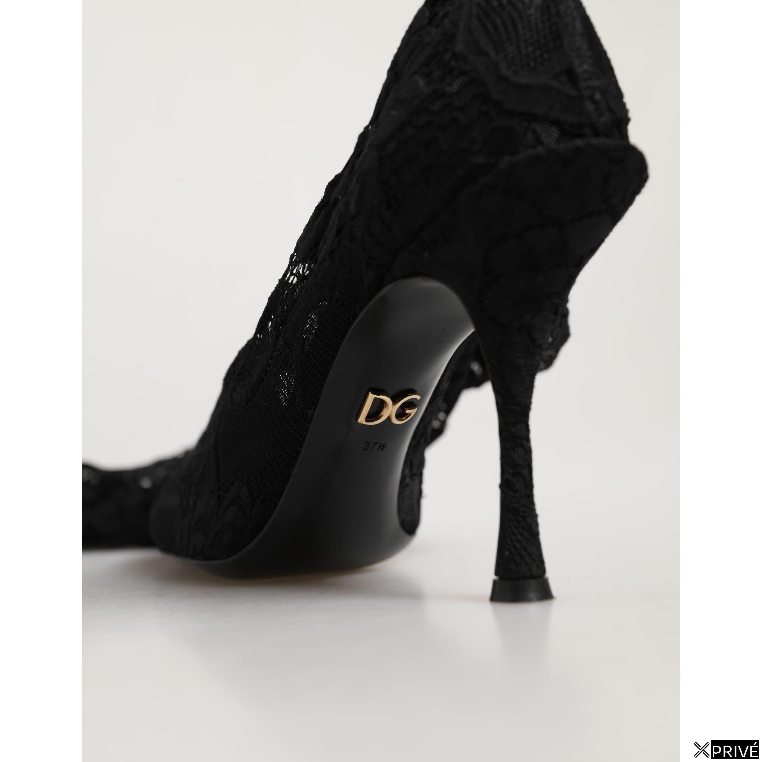 Bottes noires — 6