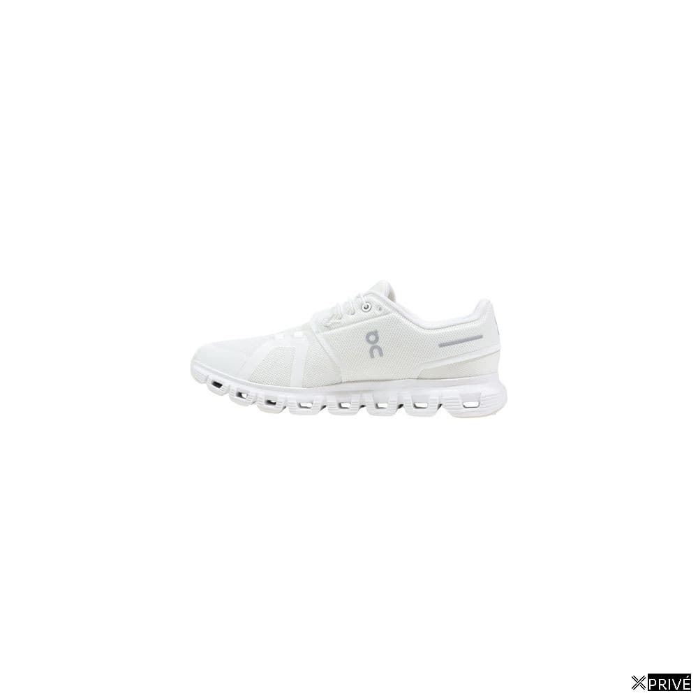 Chaussures de sport blanches — 3