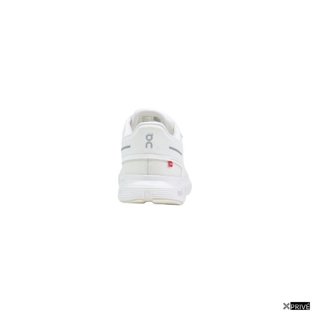 Chaussures de sport blanches — 4