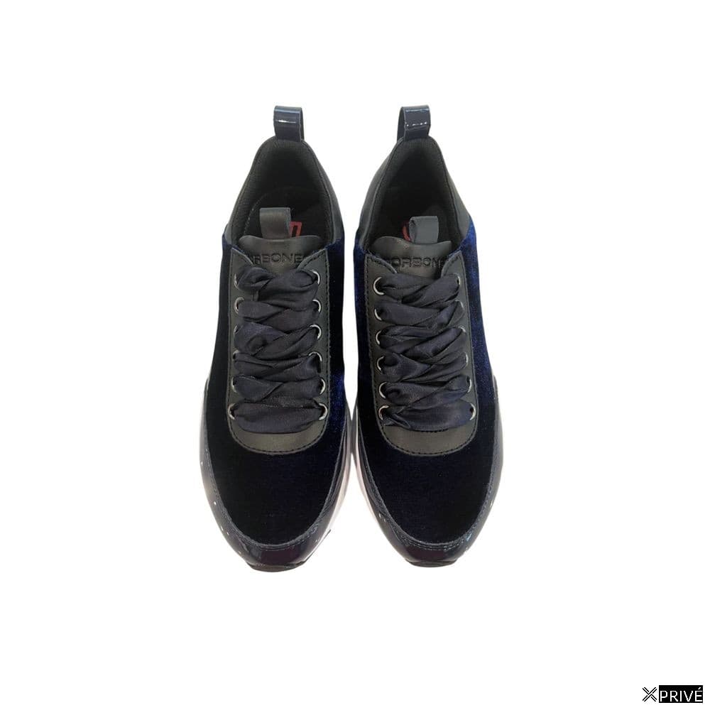 Chaussures de sport bleues — 2