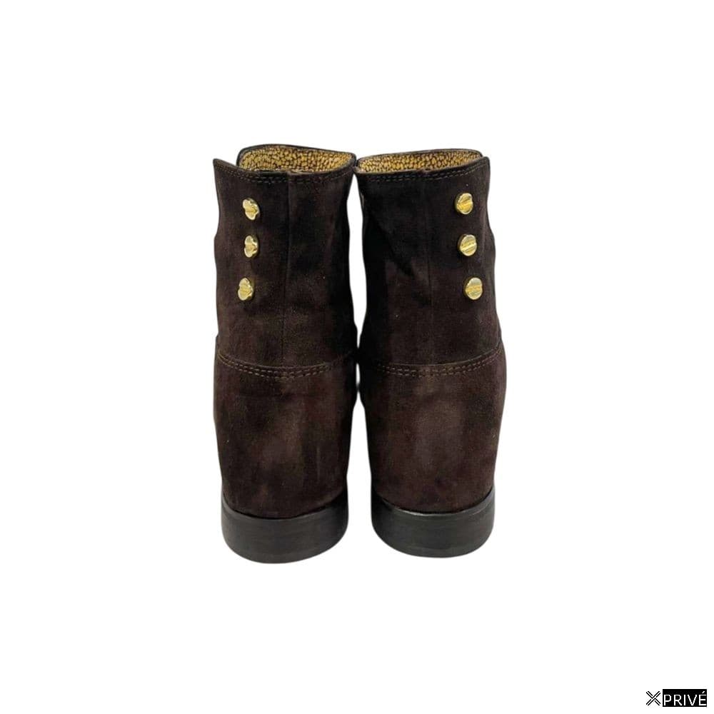 Bottes brunes — 6