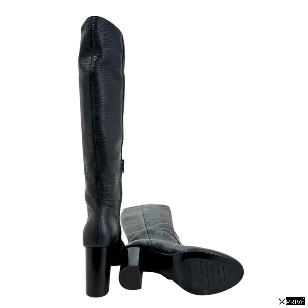 Bottes noires — 6